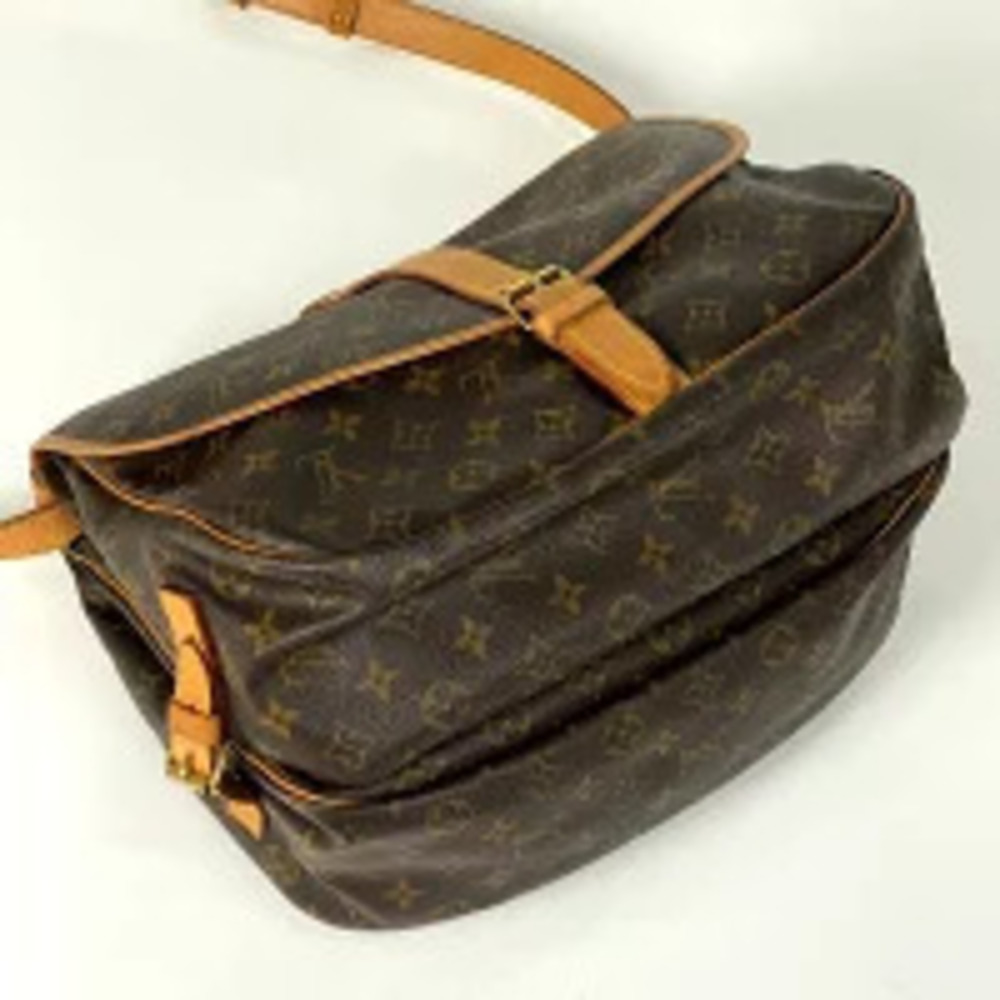 Louis Vuitton Monogram Saumur Shoulder Bag Crossbody Brown